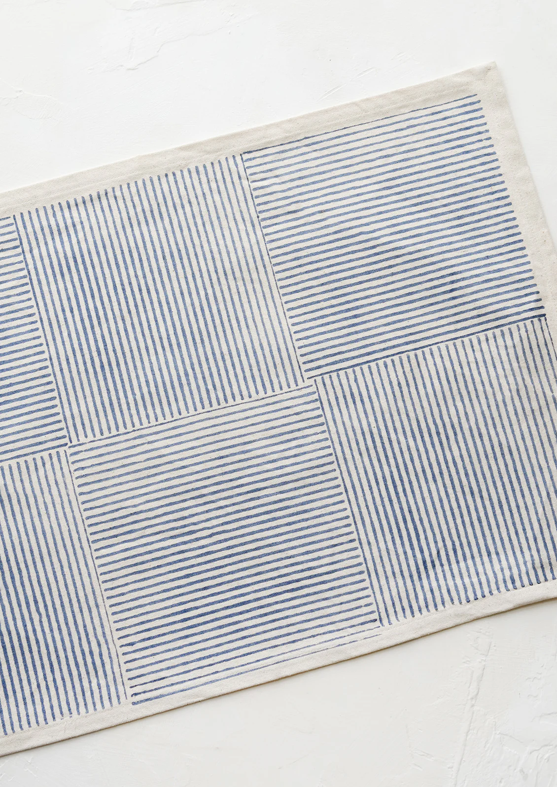 Broken Stripe Placemat - Image 3